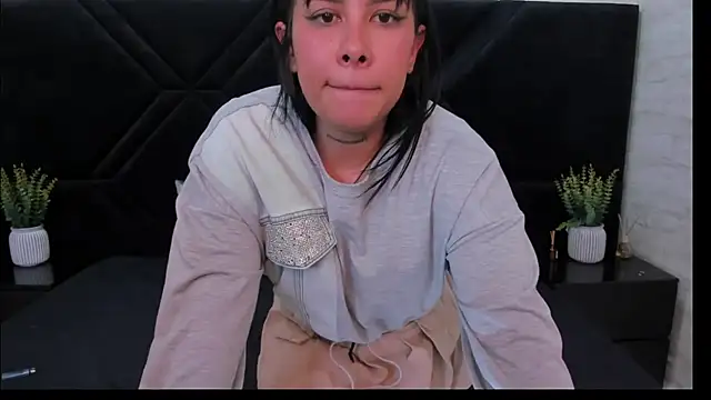 Dantzel_ Chat XXX in diretta