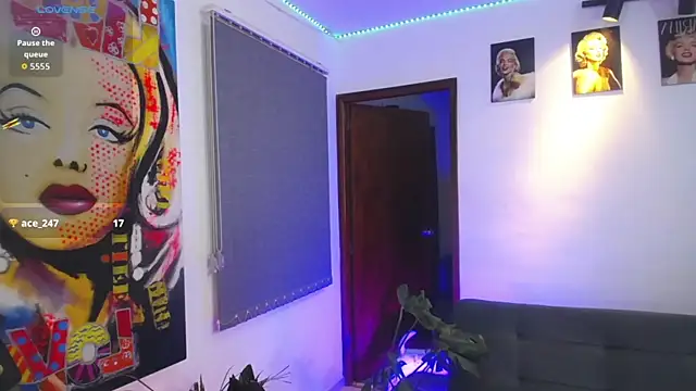 Chat XXX ao vivo de shellsy_hans