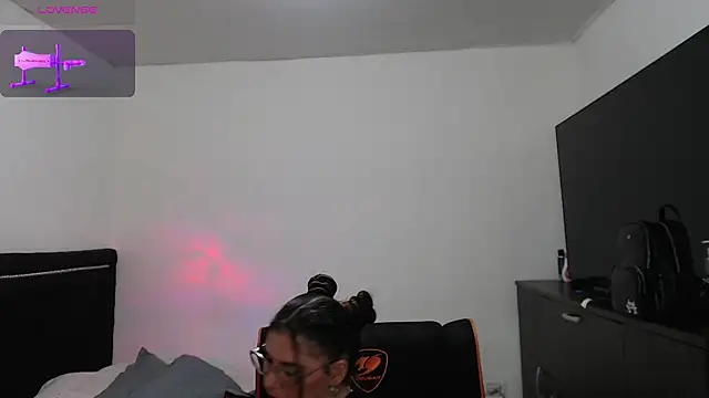 xxbbtaa Adlı Modelin Canlı XXX Sohbeti