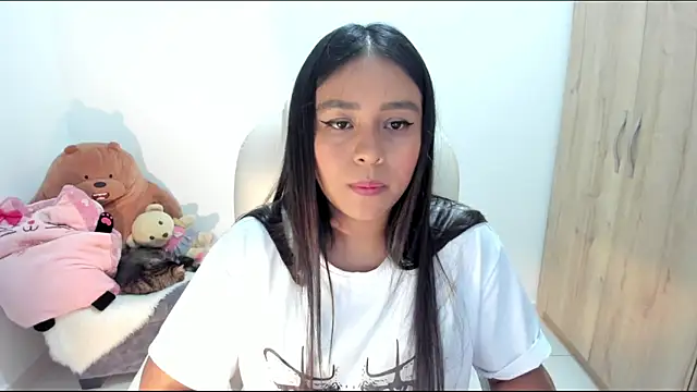 Ciara8's Live XXX Chat