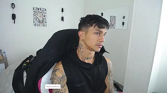 Leonard_Price's Webcam Show