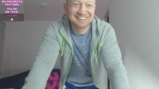 Chat +18 de kevintyler69 ao vivo