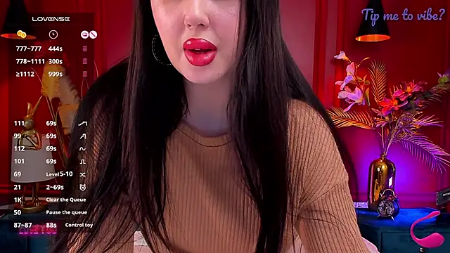 Mayzzie live XXX chat