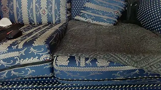 Xekwlo2m's Live XXX Chat