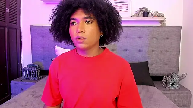 axel_colling1: διαδικτυακό σόου στην κάμερα