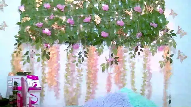 Crysrus Live XXX-chat