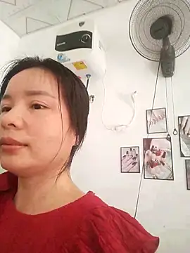 Ivy_Trix2 Chat XXX in diretta