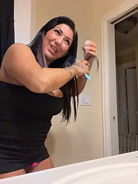 LittleMissEeve's Live XXX Chat