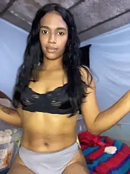 FlorSalvaje_ Chat XXX live