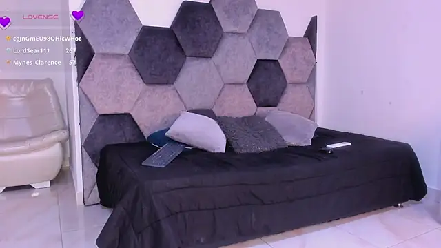 DulceJones' Webcam Show