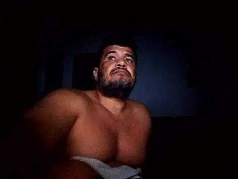 Pertunjukan Kamera Web tarra122