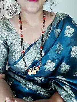 Hot_Sexy_Niharika Adlı Modelin Web Kamerası Şovu