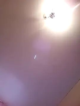 modest_lolia Webcam-Show