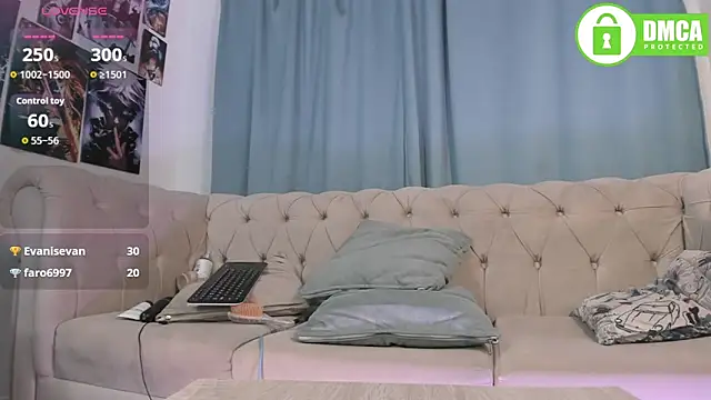 zoe_37's Live XXX Chat