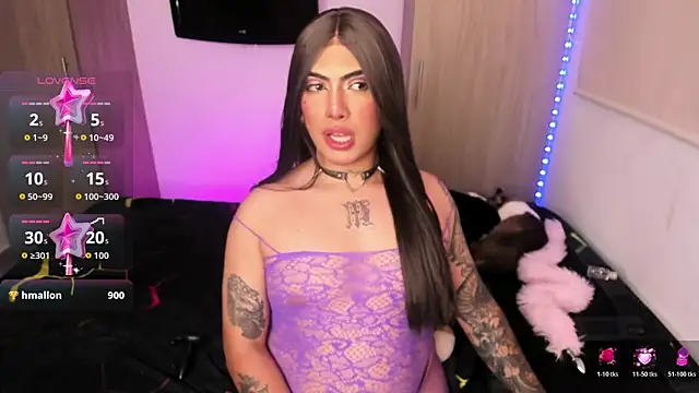 Pokazy przed kamerką – Sophie_whitexxx