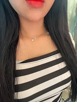 Clara8899's Live XXX Chat