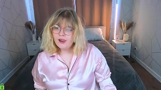 Živý XXX chat luna_c0ra