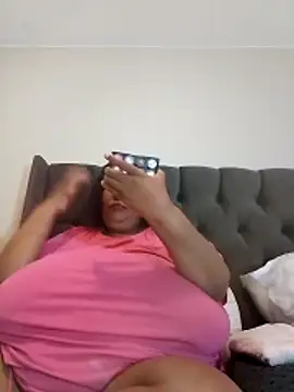 nancy111: онлайн-секс-чат