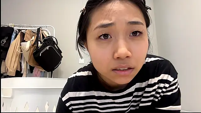 Chatroom XXX en direct de SweetMiaXO