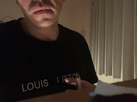 malcolm2334 – webcam-show