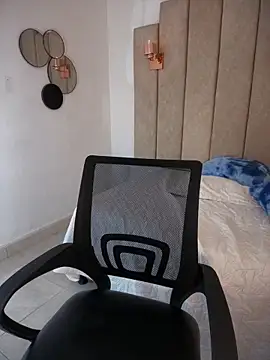 rashaaa_'s Live XXX Chat