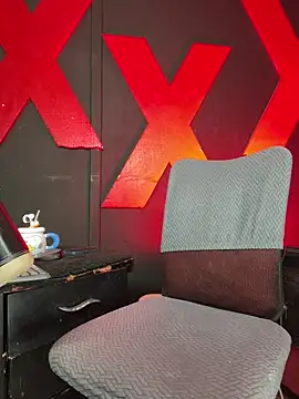 abrilbigcock Show in webcam