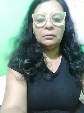 Amarantha25のライブXXXチャット