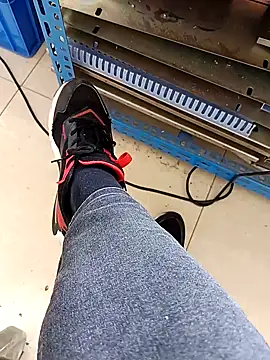 huzi518 Live XXX Chat