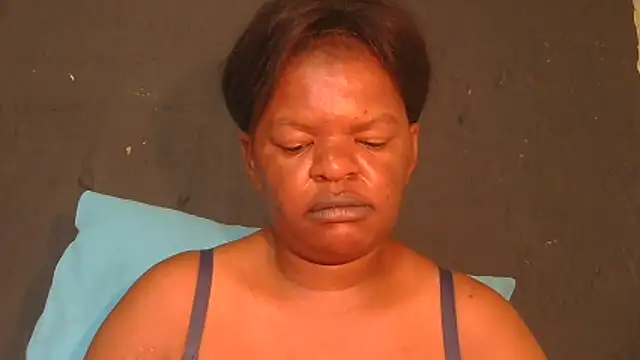 Chat +18 de ebony_rose11 ao vivo