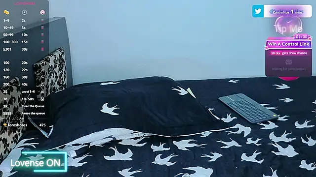 KALE_19 Adlı Modelin Canlı XXX Sohbeti