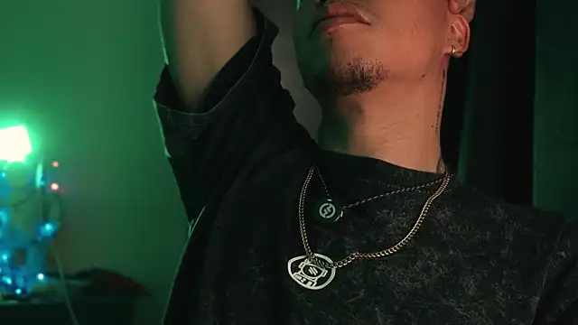 AlphaMasterXxx Chat XXX in diretta