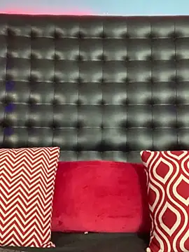 KyleJoss30 Adlı Modelin Canlı XXX Sohbeti