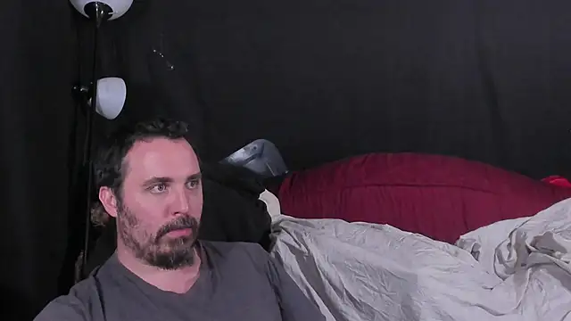 Pokazy przed kamerką – Metalstud