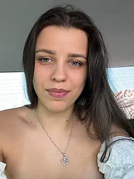 Black_Enigma_のライブXXXチャット