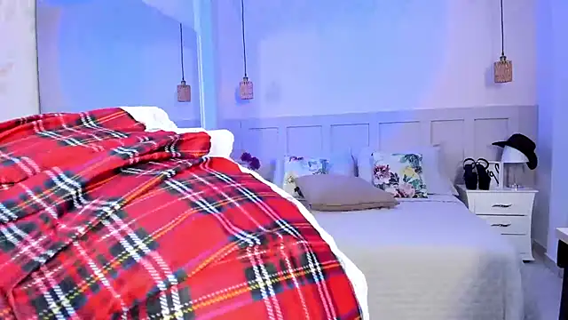 Chat +18 de MartinaGuzmann ao vivo