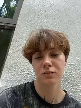 IceMurのライブXXXチャット