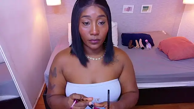 kiara_evanss' Live XXX Chat