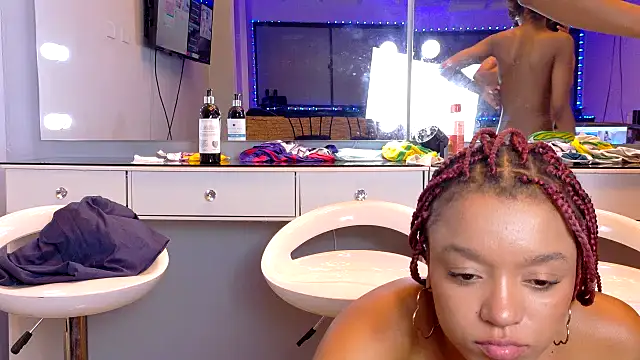 Show de chocolatecrememia na webcam