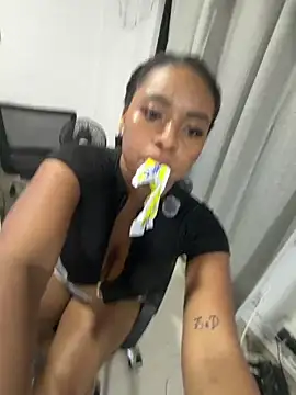 دردشة Kloe_rousse01 الجنسية المباشرة