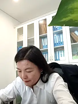 WHUANUOZANYTO's Live XXX Chat