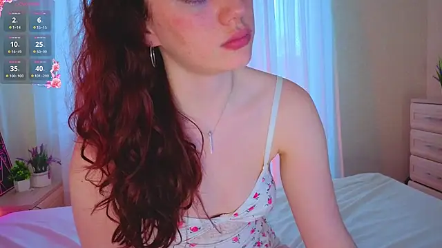 StacyWatts live XXX chat