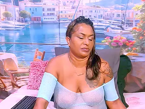 indiansparkle Chat XXX in diretta