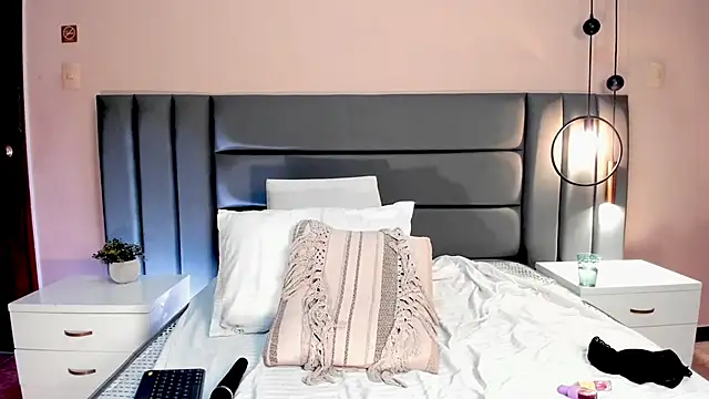 Zamira_Taylor – Naživo XXX chat