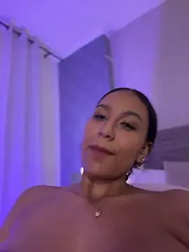 MiilaBlake's Live XXX Chat
