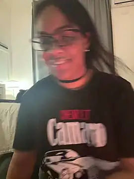 Chaniita élő XXX-chatje