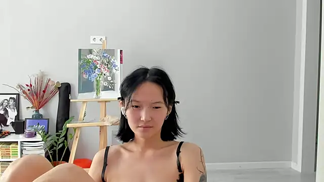 ailey_chao: онлайн-секс-чат