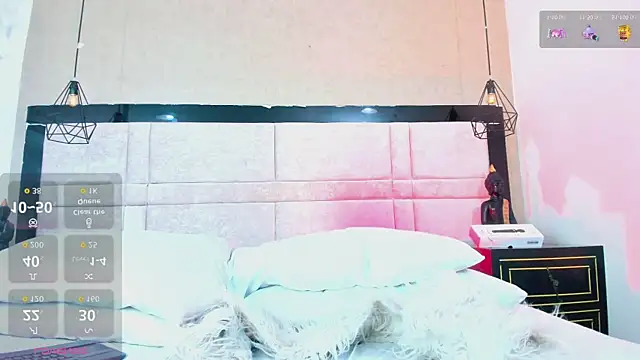 kimCosseyy 现场XXX聊天