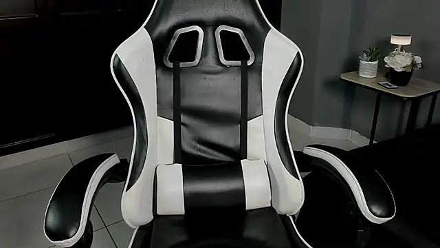 eren_jeager: вебкам-шоу