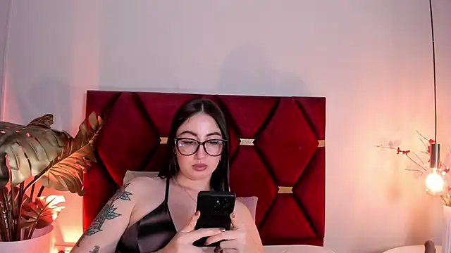 Emilywatsonn Live XXX-chat