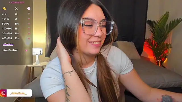 dakottaa_ Live XXX-chat